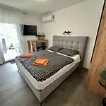 In 41381